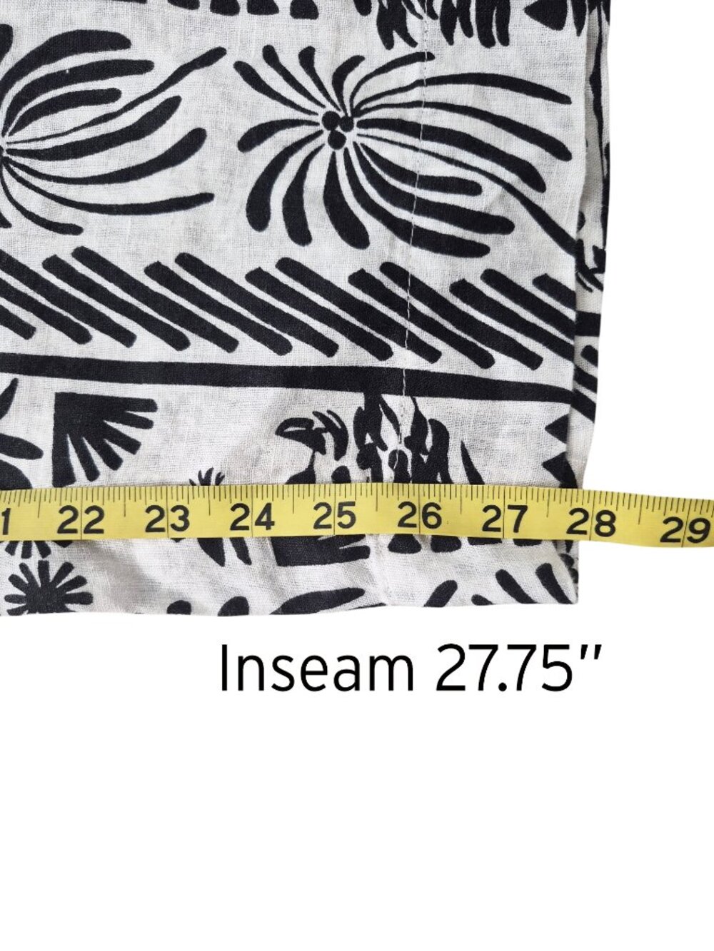 Rachel Zoe Linen Tropical BW Tribal Print Wide Leg Pants Pull on Drawstring M - Picture 11 of 13